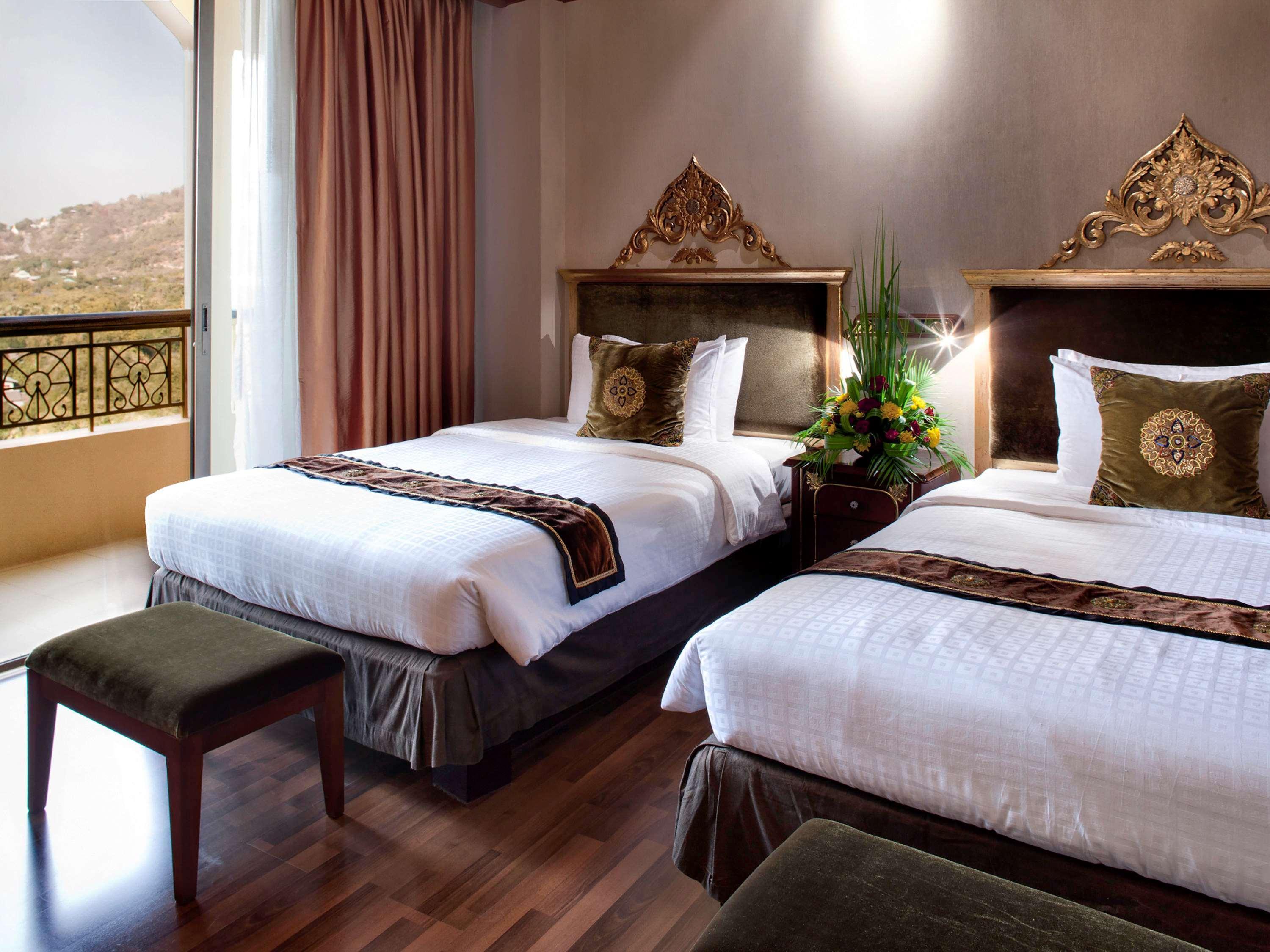 Mercure Mandalay Hill Resort Eksteriør bilde