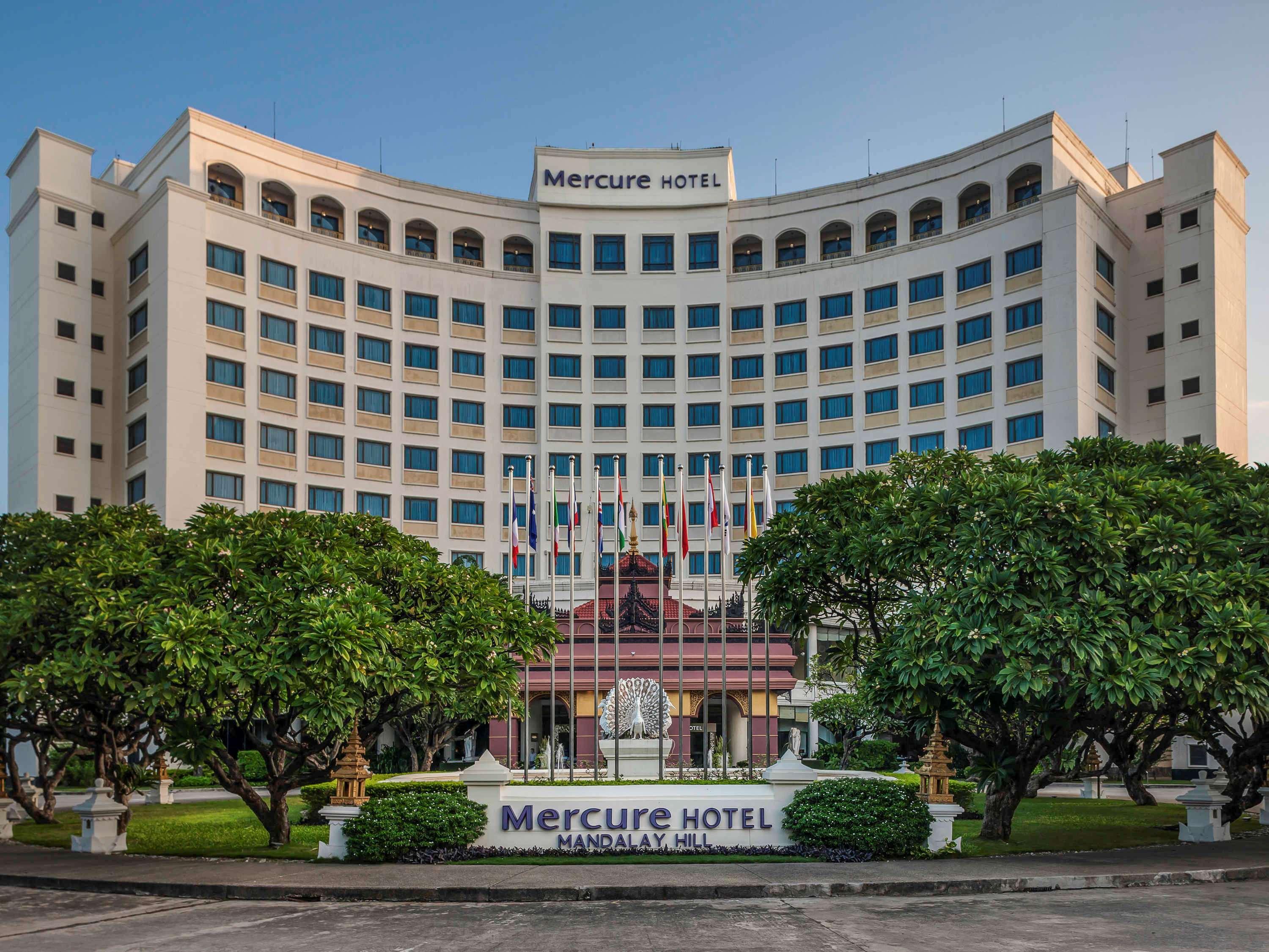Mercure Mandalay Hill Resort Eksteriør bilde