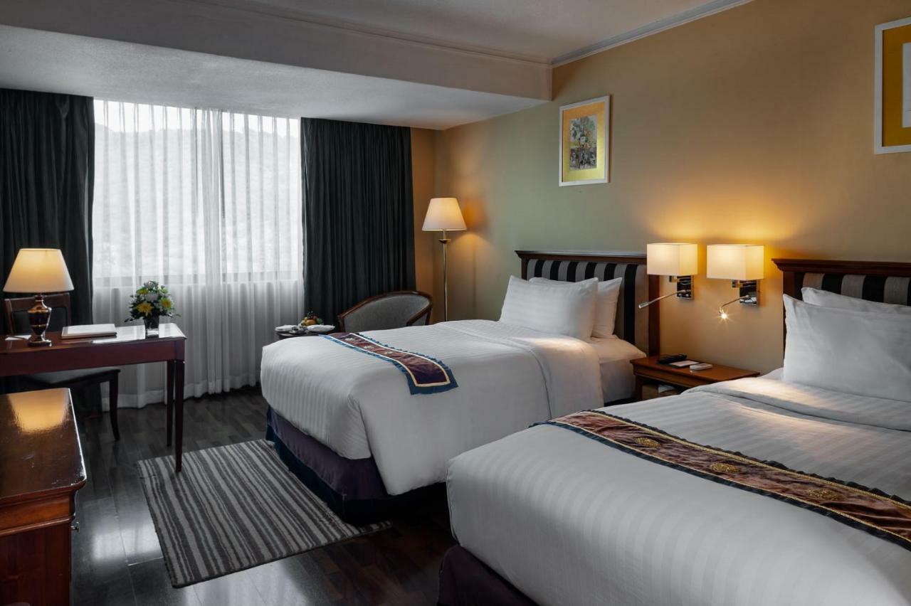 Mercure Mandalay Hill Resort Eksteriør bilde